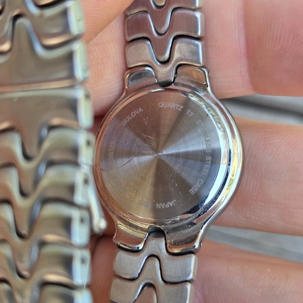 Womens Bulova Silver Wrist Watch Water Resistant Made in Japan T7 Quartz